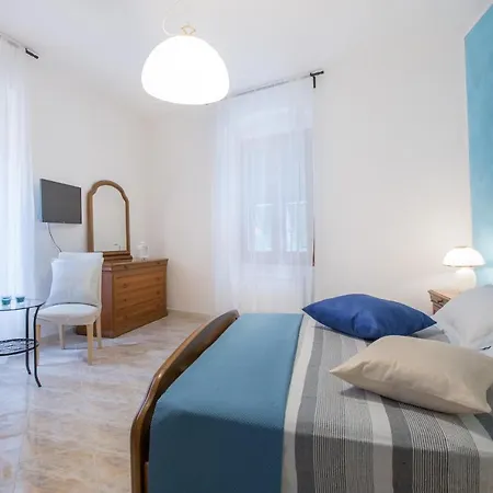 La Bonaccia Holiday home